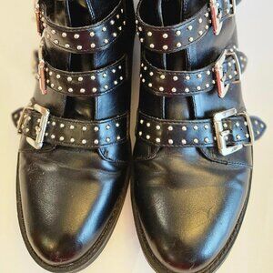Steve Madden NYC studly studded black ankle boots S=7.5